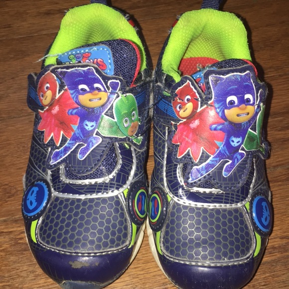 Disney Other - PJ Mask Light Up Sneakers 8